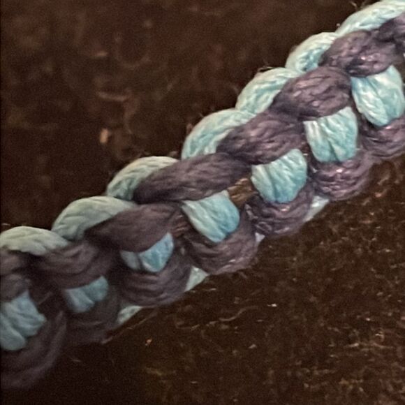 8” two tone adjustable woven cord bracelet w/14.7mm x 10.52mm real shark tooth - Picture 9 of 12